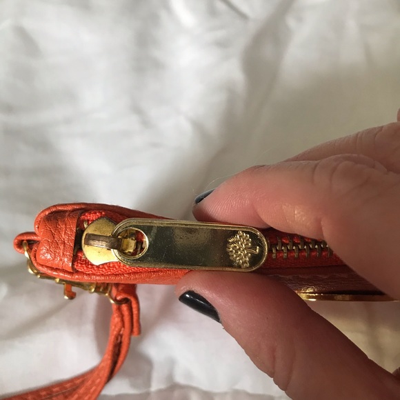 MULBERRY Orange Leather Wristlet Zip -Up - Picture 4 of 12